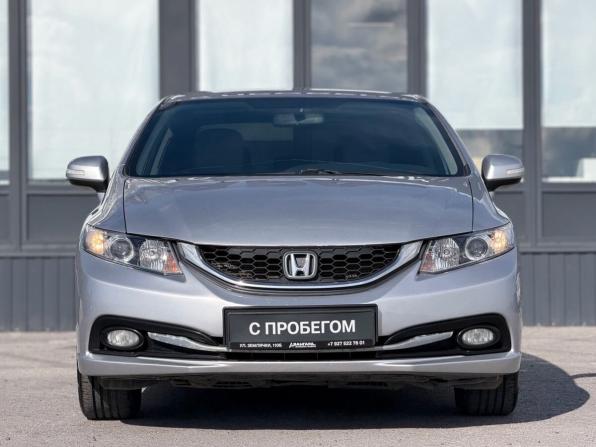 Honda Civic IX Рестайлинг с пробегом 2013 года, цена 1 390 000 рублей, 141200 км, седан, Автокод Объявления