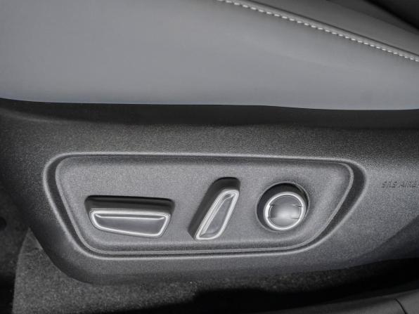 Toyota RAV4 VI (XA60) с пробегом 2026 года, цена 4 530 000 рублей, 15 км, внедорожник, Автокод Объявления