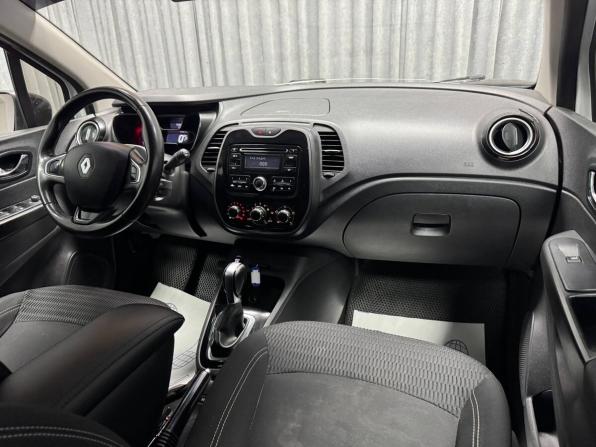 Renault Kaptur I с пробегом 2017 года, цена 1 320 000 рублей, 72306 км, внедорожник, Автокод Объявления