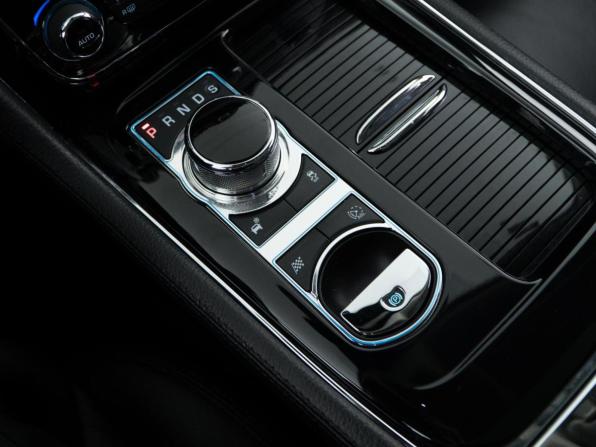 Jaguar XJ IV (X351) с пробегом 2014 года, цена 2 496 900 рублей, 116868 км, седан, Автокод Объявления