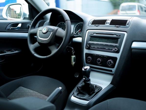 Skoda Octavia II (A5) Рестайлинг с пробегом 2010 года, цена 799 000 рублей, 152700 км, лифтбек, Автокод Объявления