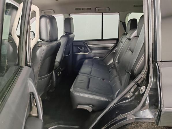 Mitsubishi Pajero IV Рестайлинг 1 с пробегом 2012 года, цена 1 655 000 рублей, 247497 км, внедорожник, Автокод Объявления