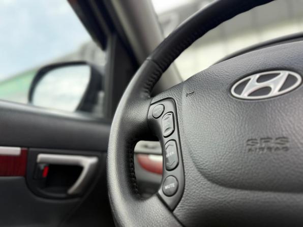Hyundai Santa Fe II с пробегом 2008 года, цена 1 250 000 рублей, 251319 км, внедорожник, Автокод Объявления