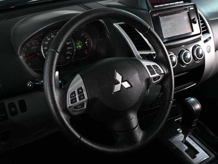 Mitsubishi Pajero Sport II Рестайлинг Ростов-на-Дону  - изображение 12