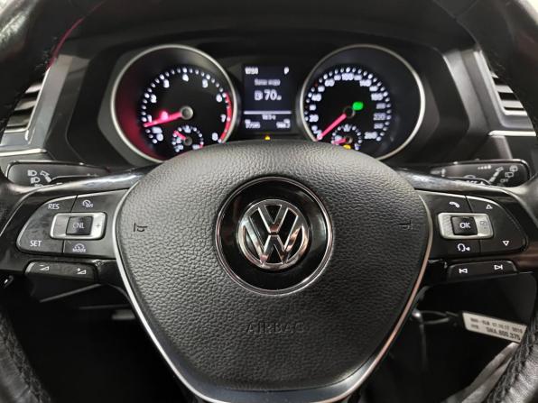 Volkswagen Tiguan II с пробегом 2017 года, цена 2 080 000 рублей, 77595 км, внедорожник, Автокод Объявления