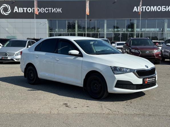 Skoda Rapid II с пробегом 2021 года, цена 1 389 000 рублей, 66000 км, лифтбек, Автокод Объявления