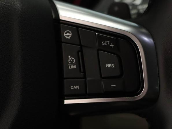 Land Rover Discovery Sport I с пробегом 2017 года, цена 2 475 000 рублей, 107420 км, внедорожник, Автокод Объявления