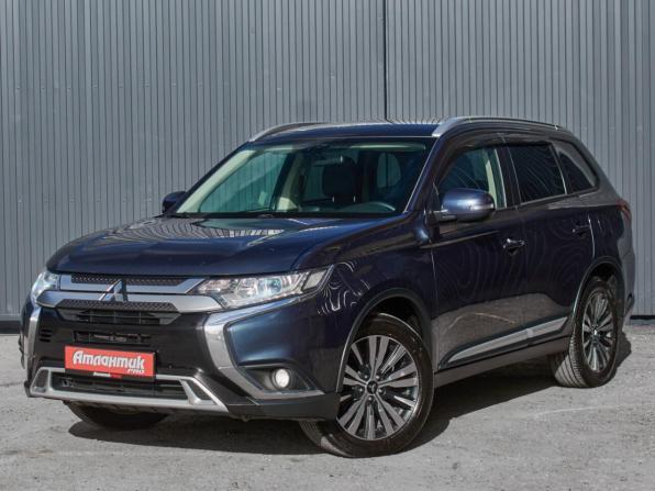 Mitsubishi Outlander III Рестайлинг 3 с пробегом 2019 года, цена 2 165 000 рублей, 77023 км, внедорожник, Автокод Объявления