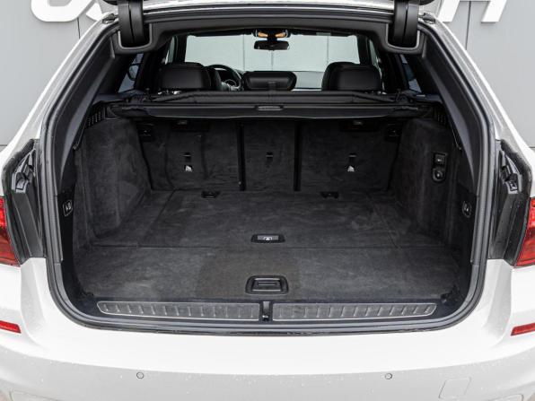 BMW 5 серии VII (G30/G31/G38) с пробегом 2019 года, цена 3 130 000 рублей, 154419 км, универсал, Автокод Объявления