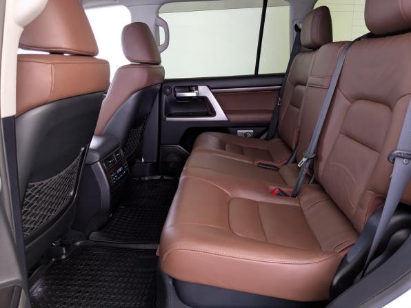 Toyota Land Cruiser 200 Series Рестайлинг 2 с пробегом 2016 года, цена 6 900 000 рублей, 74780 км, внедорожник, Автокод Объявления