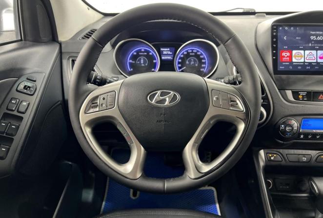 Hyundai ix35 I с пробегом 2011 года, цена 1 000 000 рублей, 297981 км, внедорожник, Автокод Объявления