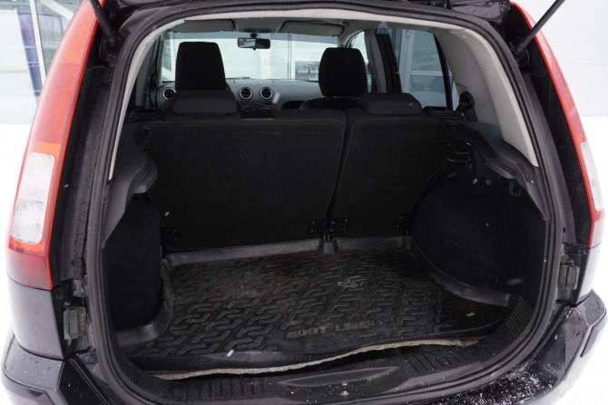 Ford Fusion I Рестайлинг с пробегом 2009 года, цена 379 000 рублей, 195809 км, хэтчбек, Автокод Объявления
