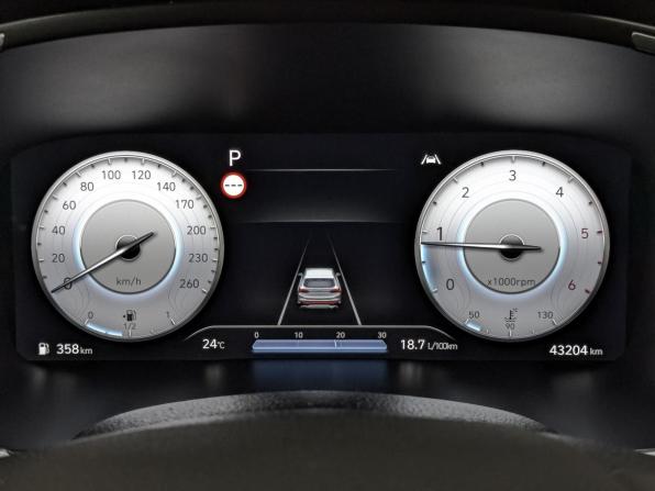 Hyundai Santa Fe IV Рестайлинг с пробегом 2021 года, цена 4 200 000 рублей, 43134 км, внедорожник, Автокод Объявления