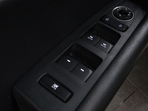Hyundai Sonata VII (LF) Рестайлинг с пробегом 2019 года, цена 1 730 000 рублей, 125000 км, седан, Автокод Объявления