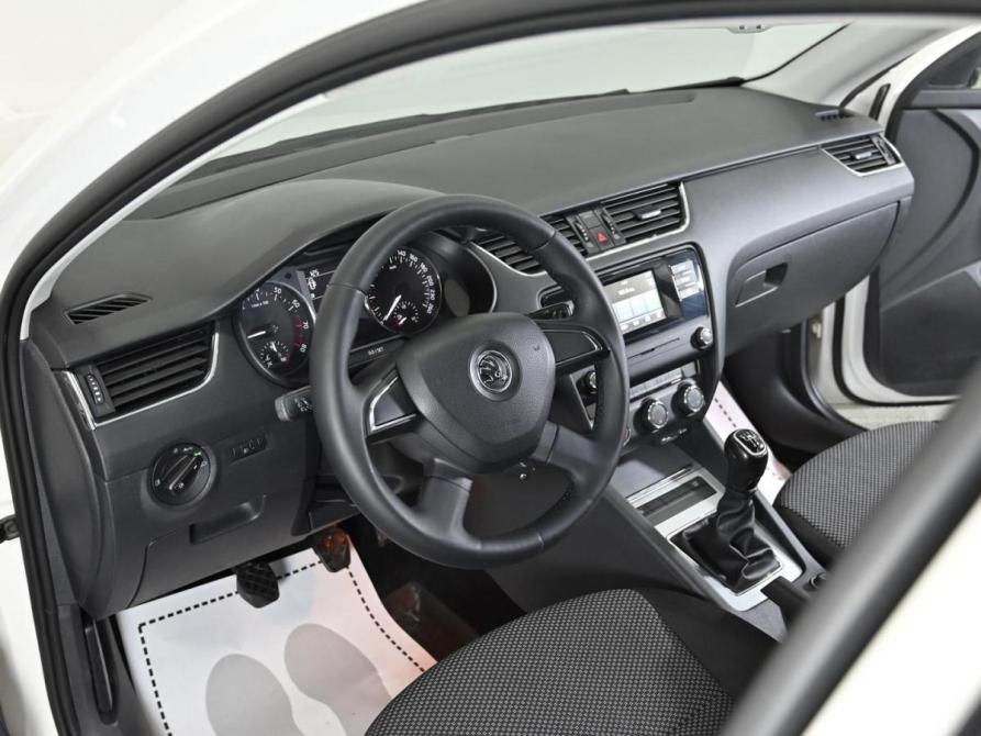 Skoda Octavia III (A7) Москва  - изображение 6