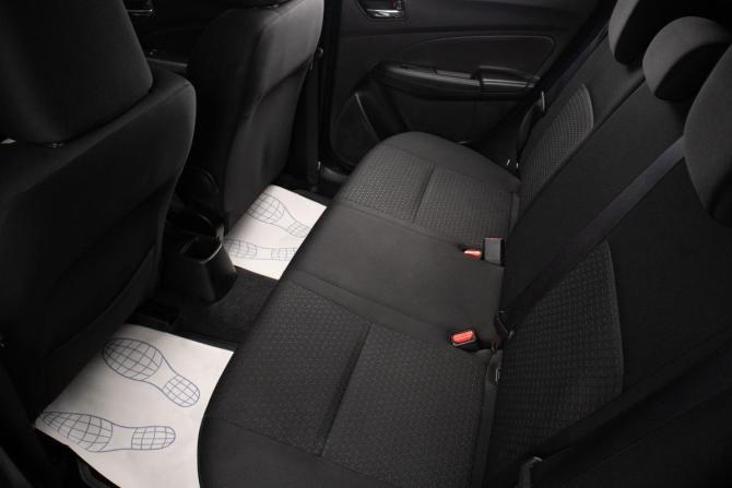 Suzuki Swift V с пробегом 2018 года, цена 1 149 000 рублей, 141000 км, хэтчбек, Автокод Объявления