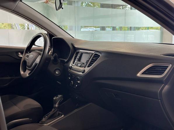 Hyundai Solaris II Рестайлинг с пробегом 2020 года, цена 1 597 000 рублей, 121065 км, седан, Автокод Объявления