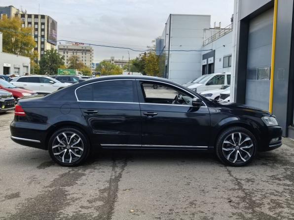 Volkswagen Passat B7 с пробегом 2013 года, цена 830 000 рублей, 323867 км, седан, Автокод Объявления