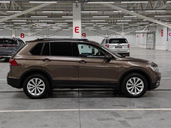 Volkswagen Tiguan II с пробегом 2019 года, цена 2 700 000 рублей, 71750 км, внедорожник, Автокод Объявления