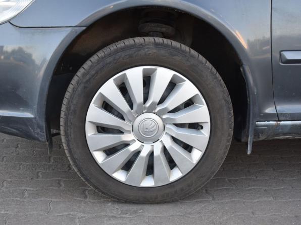 Skoda Octavia II (A5) Рестайлинг с пробегом 2012 года, цена 460 000 рублей, 237479 км, лифтбек, Автокод Объявления