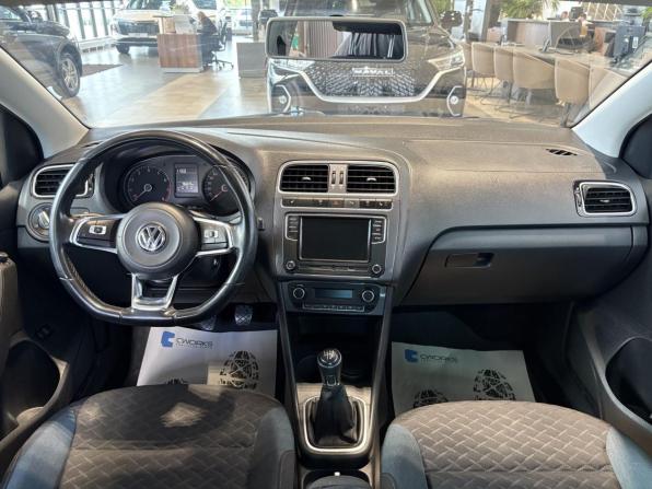Volkswagen Polo V Рестайлинг с пробегом 2019 года, цена 1 199 000 рублей, 96452 км, седан, Автокод Объявления