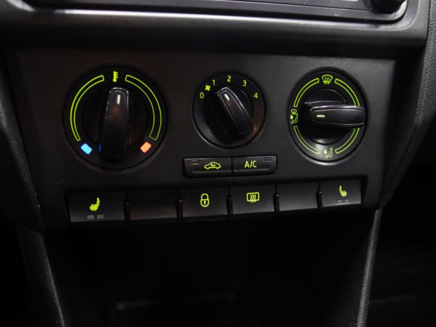 Skoda Rapid I Москва  - изображение 18