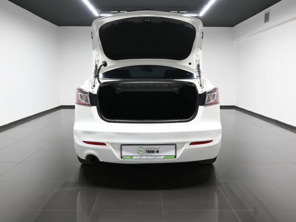 Mazda 3 II (BL) Рестайлинг с пробегом 2012 года, цена 945 000 рублей, 151753 км, седан, Автокод Объявления