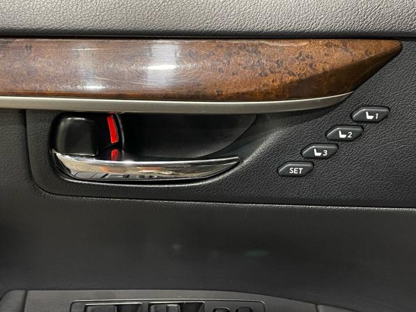 Lexus ES VI с пробегом 2014 года, цена 1 778 000 рублей, 266639 км, седан, Автокод Объявления