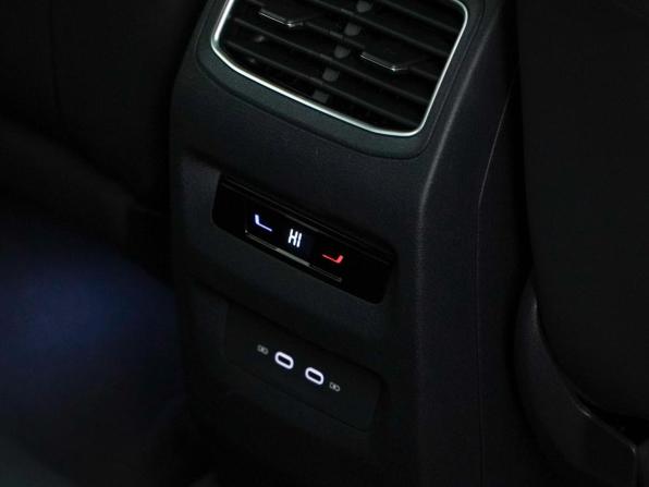 Volkswagen ID.4 с пробегом 2021 года, цена 3 299 547 рублей, 51068 км, внедорожник, Автокод Объявления