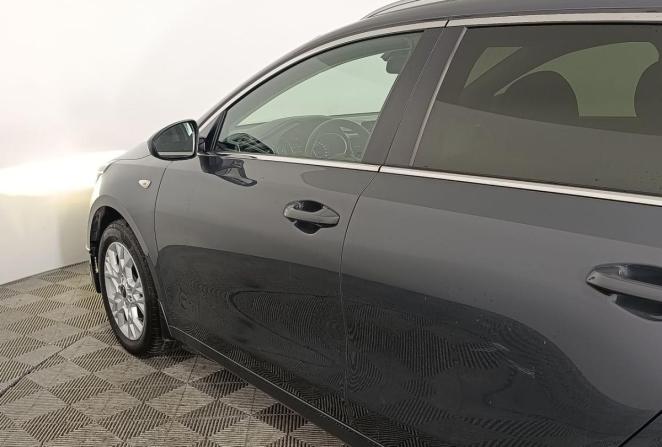 Kia Ceed III Рестайлинг с пробегом 2022 года, цена 2 150 000 рублей, 70128 км, универсал, Автокод Объявления
