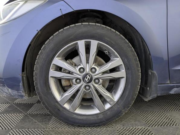 Hyundai Elantra VI (AD) с пробегом 2017 года, цена 1 399 000 рублей, 115000 км, седан, Автокод Объявления