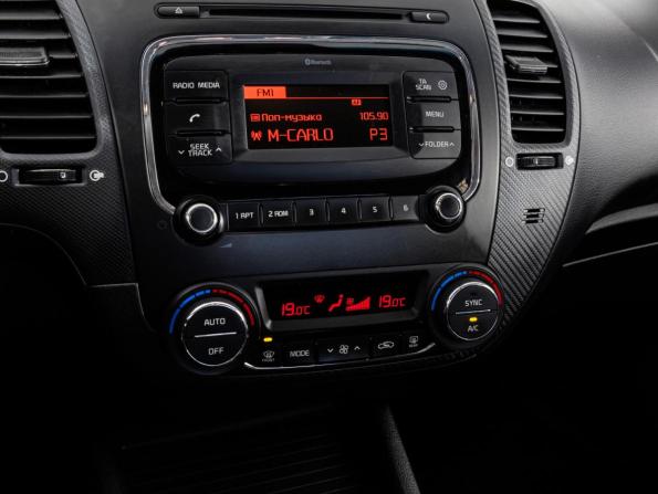 Kia Cerato III Рестайлинг (Classic) с пробегом 2018 года, цена 1 299 000 рублей, 208154 км, седан, Автокод Объявления