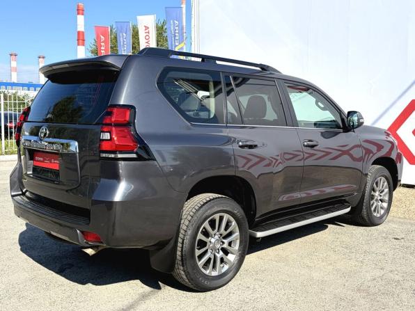 Toyota Land Cruiser Prado 150 Series Рестайлинг 1 с пробегом 2017 года, цена 4 500 000 рублей, 161260 км, внедорожник, Автокод Объявления
