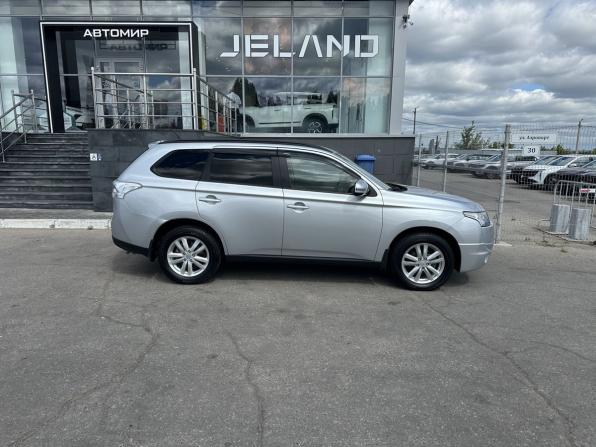 Mitsubishi Outlander III Рестайлинг с пробегом 2014 года, цена 1 690 000 рублей, 146014 км, внедорожник, Автокод Объявления