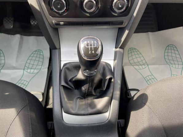 Skoda Octavia II (A5) Рестайлинг с пробегом 2010 года, цена 485 000 рублей, 482000 км, лифтбек, Автокод Объявления