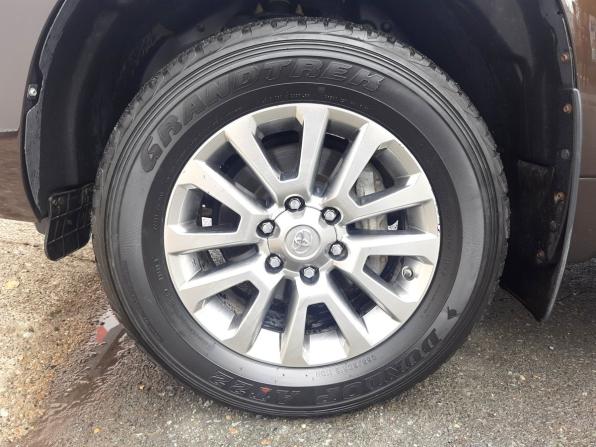 Toyota Land Cruiser Prado 150 Series Рестайлинг 2 с пробегом 2019 года, цена 5 500 000 рублей, 151139 км, внедорожник, Автокод Объявления