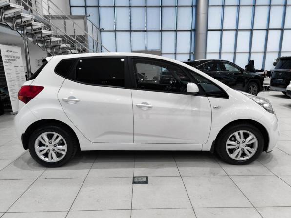 Kia Venga I Рестайлинг с пробегом 2015 года, цена 1 320 000 рублей, 121718 км, минивэн, Автокод Объявления