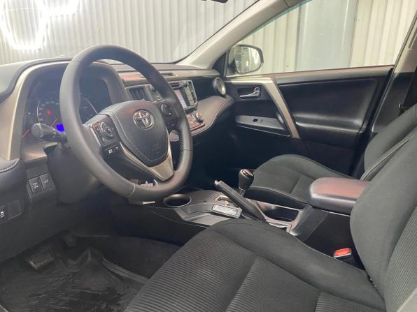 Toyota RAV4 IV (XA40) с пробегом 2015 года, цена 1 845 000 рублей, 201257 км, внедорожник, Автокод Объявления