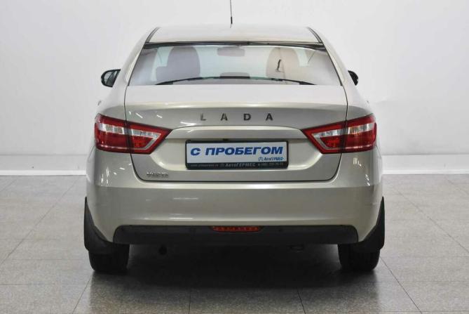 Lada (ВАЗ) Vesta I с пробегом 2018 года, цена 840 000 рублей, 113915 км, седан, Автокод Объявления