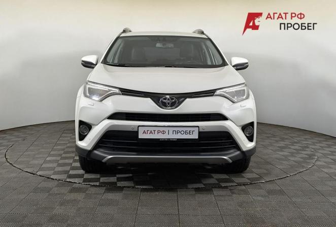 Toyota RAV4 IV (XA40) Рестайлинг с пробегом 2017 года, цена 2 580 000 рублей, 110186 км, внедорожник, Автокод Объявления