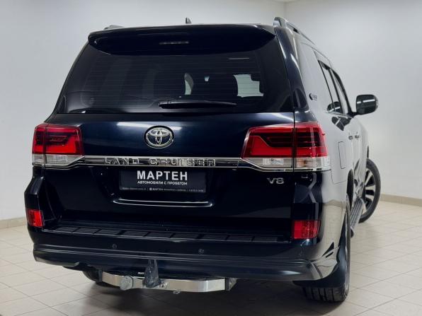 Toyota Land Cruiser 200 Series Рестайлинг 2 с пробегом 2018 года, цена 7 400 000 рублей, 138744 км, внедорожник, Автокод Объявления