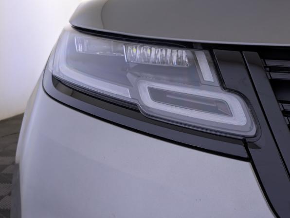 Land Rover Range Rover Velar I с пробегом 2022 года, цена 5 990 000 рублей, 57798 км, внедорожник, Автокод Объявления