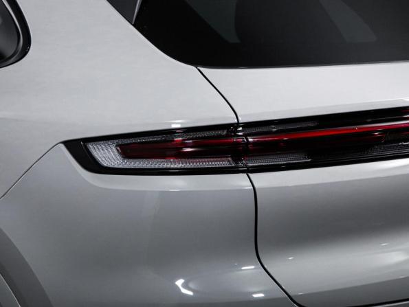 Porsche Cayenne III Рестайлинг с пробегом 2024 года, цена 11 750 000 рублей, 17430 км, внедорожник, Автокод Объявления