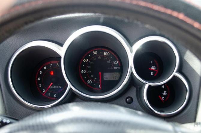Pontiac Vibe I с пробегом 2002 года, цена 350 000 рублей, 400000 км, хэтчбек, Автокод Объявления