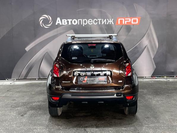 Renault Duster I Рестайлинг с пробегом 2017 года, цена 1 094 000 рублей, 135545 км, внедорожник, Автокод Объявления