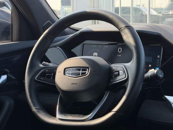 Geely Monjaro I с пробегом 2024 года, цена 3 199 000 рублей, 75000 км, внедорожник, Автокод Объявления