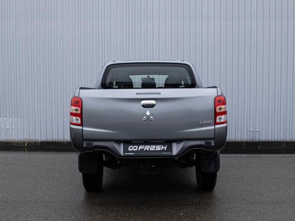 Mitsubishi L200 V с пробегом 2017 года, цена 1 899 000 рублей, 178394 км, offers.body_type.unknown, Автокод Объявления