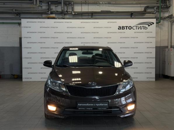 Kia Rio III Рестайлинг с пробегом 2015 года, цена 849 000 рублей, 140000 км, седан, Автокод Объявления