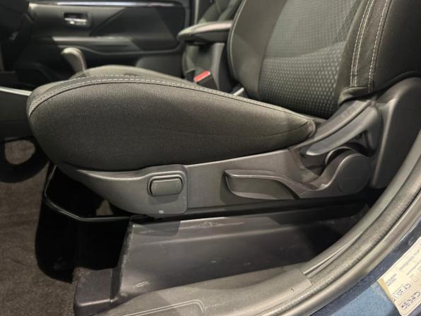 Mitsubishi Outlander III Рестайлинг 3 с пробегом 2020 года, цена 2 490 000 рублей, 116000 км, внедорожник, Автокод Объявления