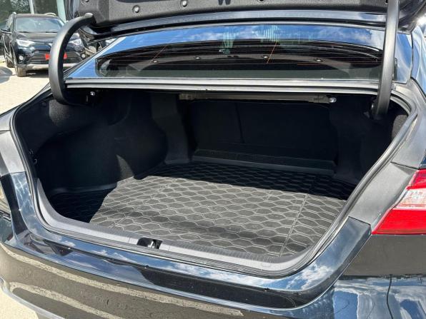 Toyota Camry VIII (XV70) с пробегом 2019 года, цена 2 490 000 рублей, 169983 км, седан, Автокод Объявления